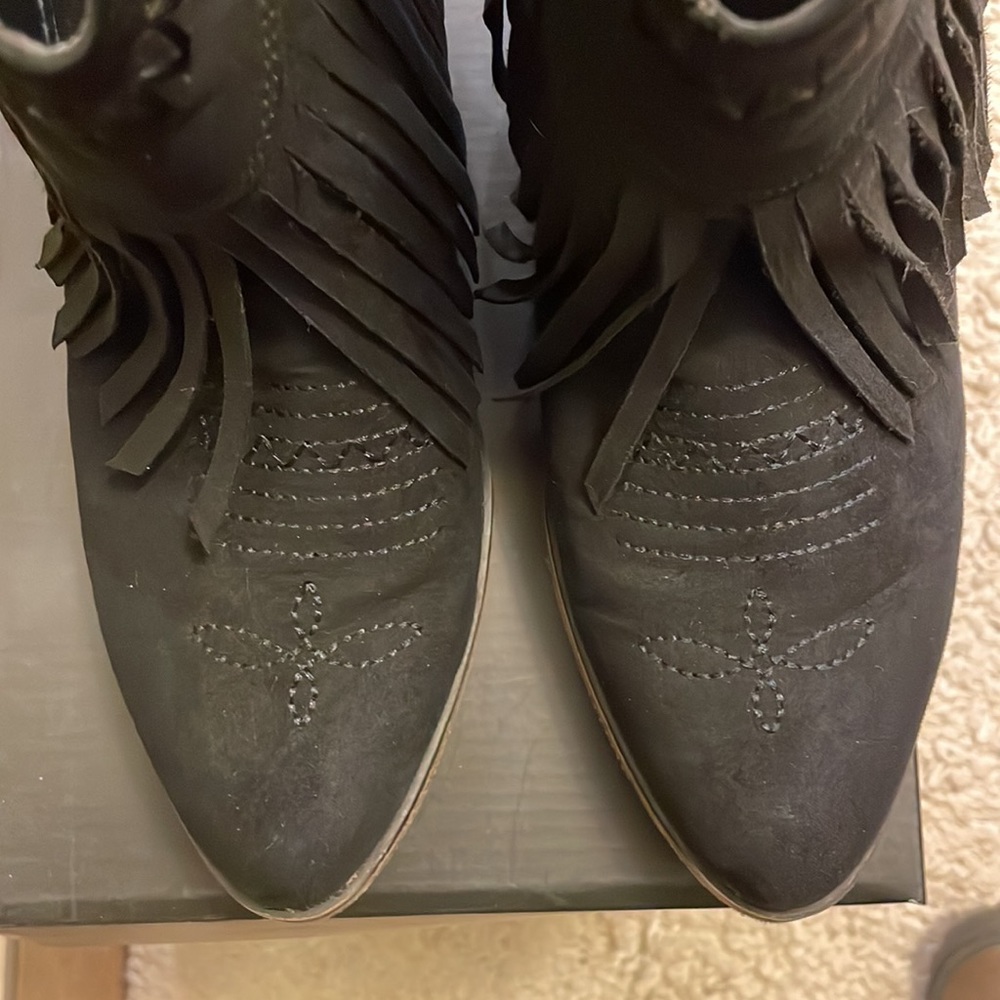 Western style boots - Picture 2 of 3